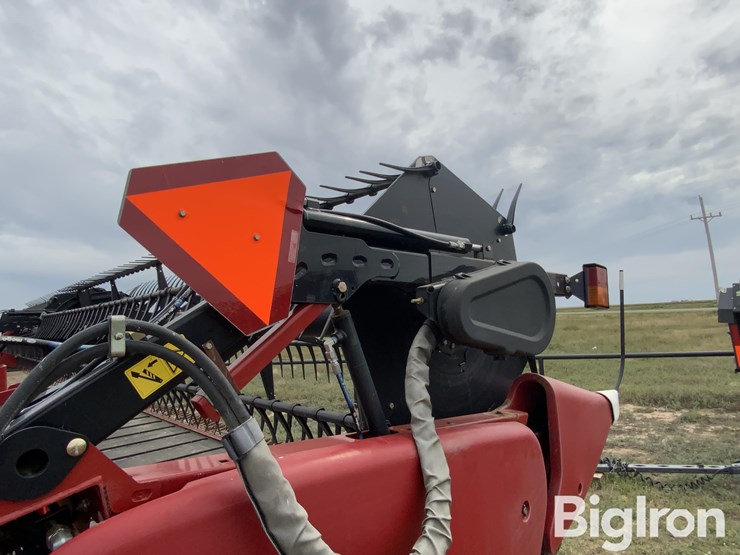 2014-case-ih-3152-image-19