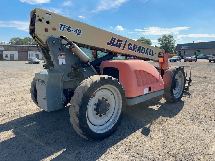 2004-jlg-tf6-42-image-5