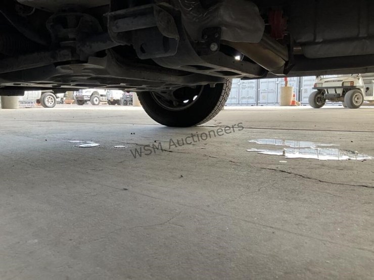 2022-ford-transit-image-32