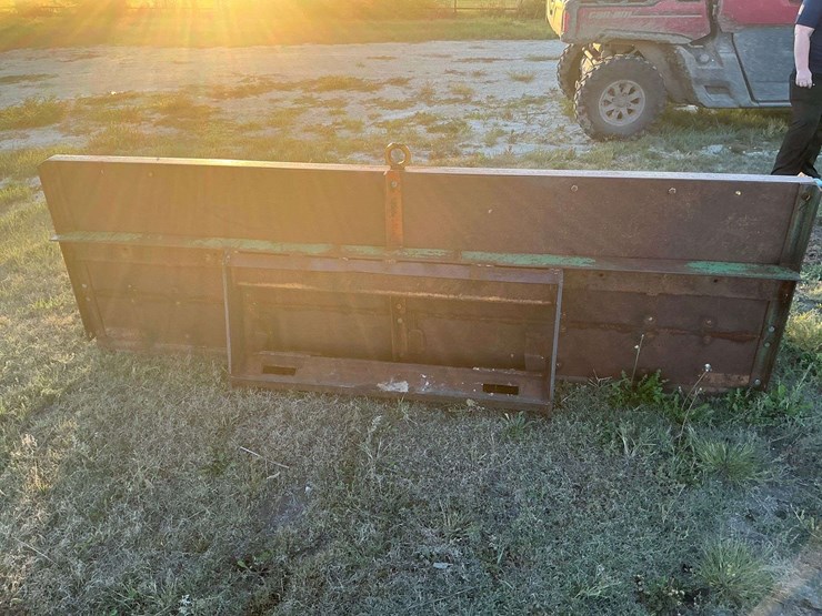 farmhand-bucket-image-2