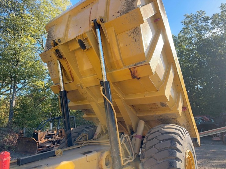 1990-caterpillar-d30d-image-20