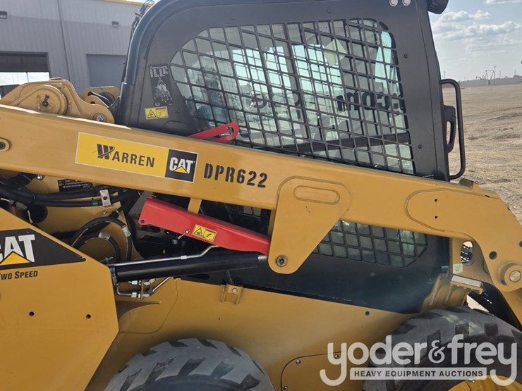 2016-caterpillar-232d-image-24