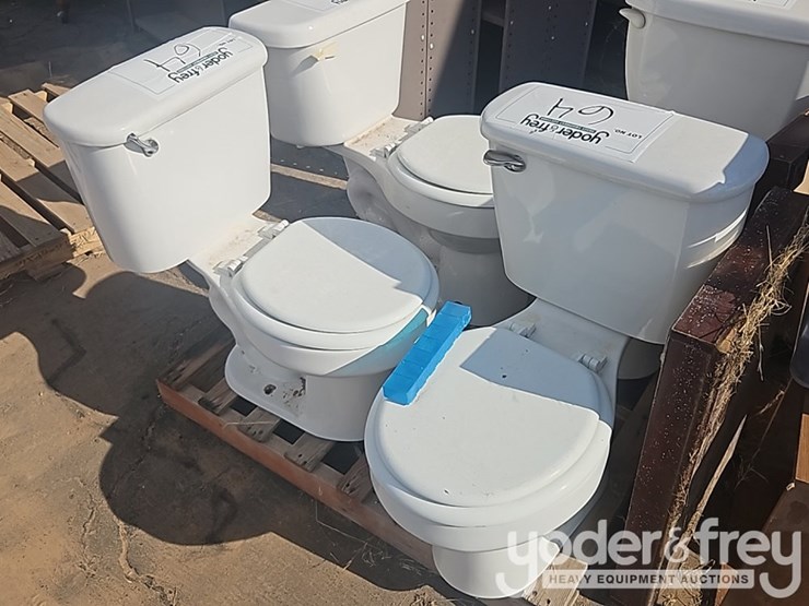 white-toilets-(4-of)-image-2