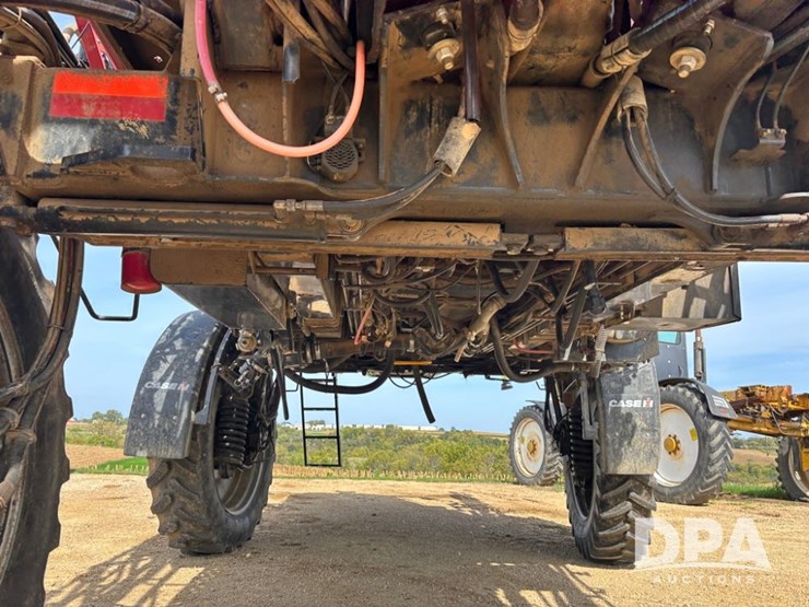2011-case-ih-4420-sprayer-(dr12305-unit-472)-image-16