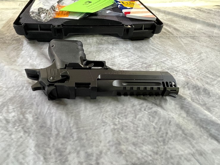 #4036-•-magnum-research-desert-eagle-l5,-sn:-dk0115556-image-5
