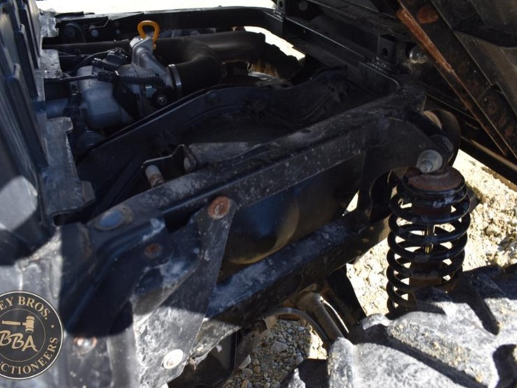 john-deere-10-image-37