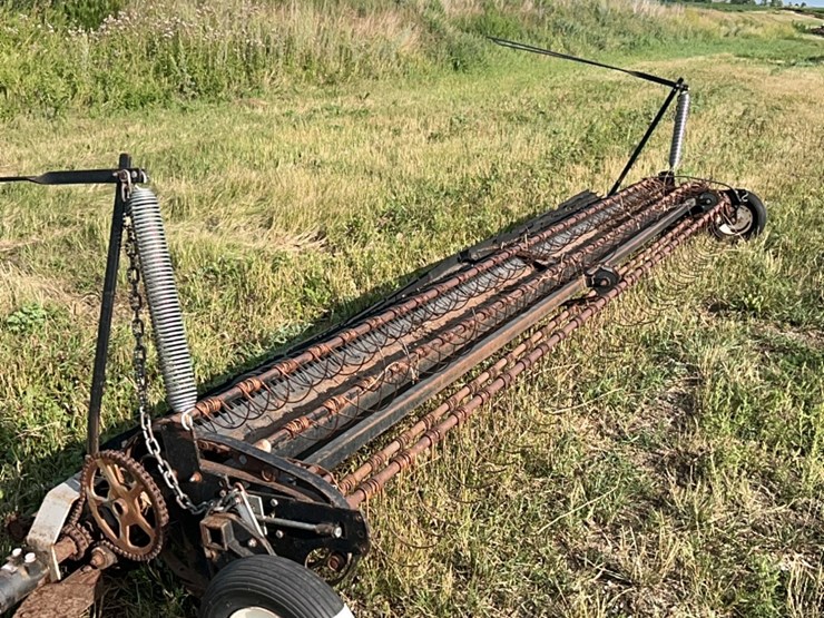 14’-sund-pickup-image-1