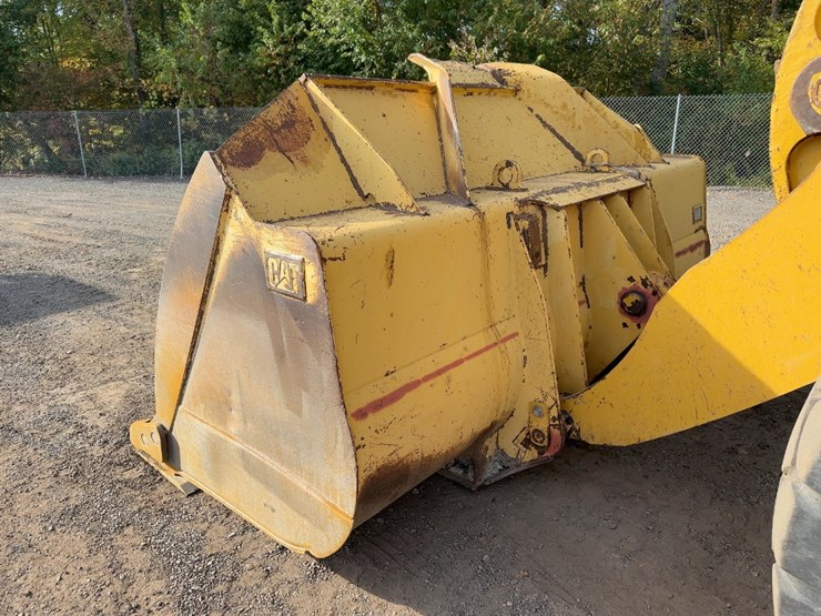 2012-caterpillar-972k-image-10