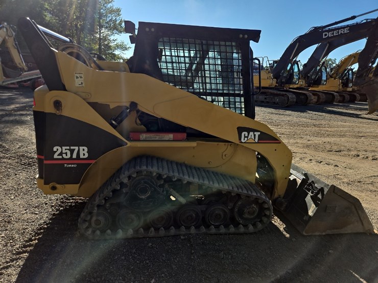 2003-caterpillar-257-image-6