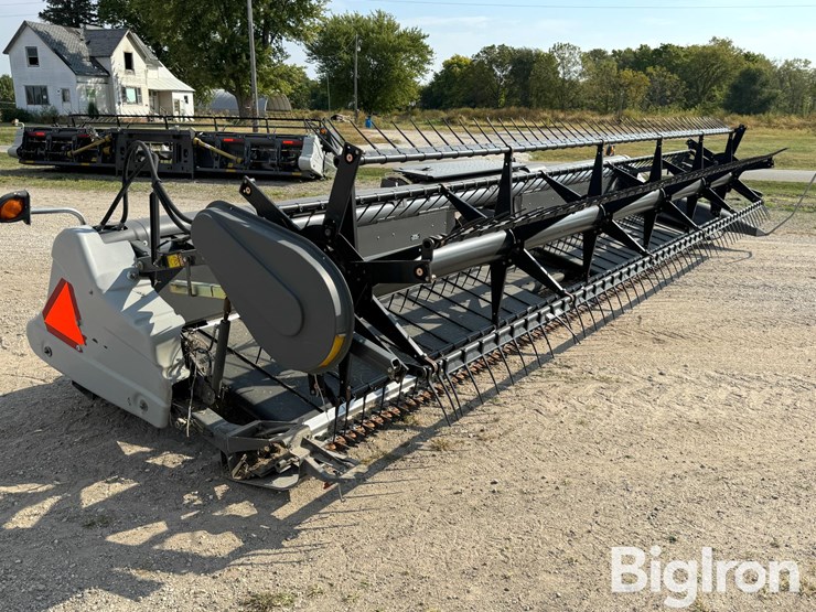 2013-gleaner-9250-image-2