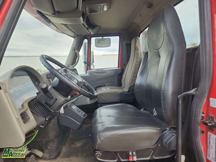 2008-international-transtar-8500-image-14