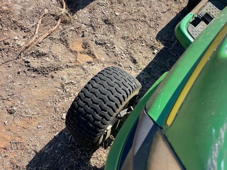 john-deere-la120-image-9