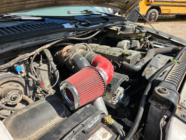 2005-ford-f550-image-30