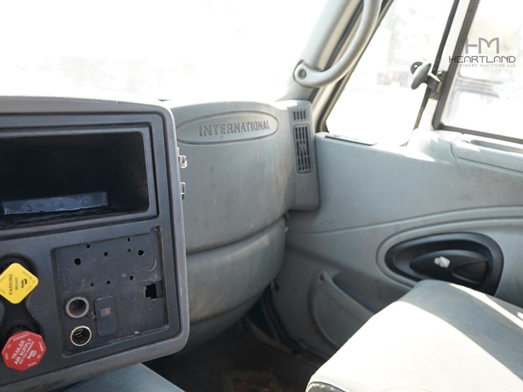 2007-international-transtar-8600-image-15