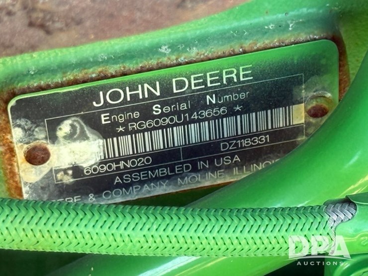 2023-john-deere-800r-image-108