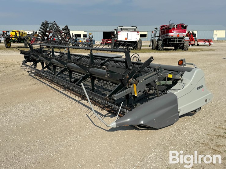 2013-gleaner-9250-image-1