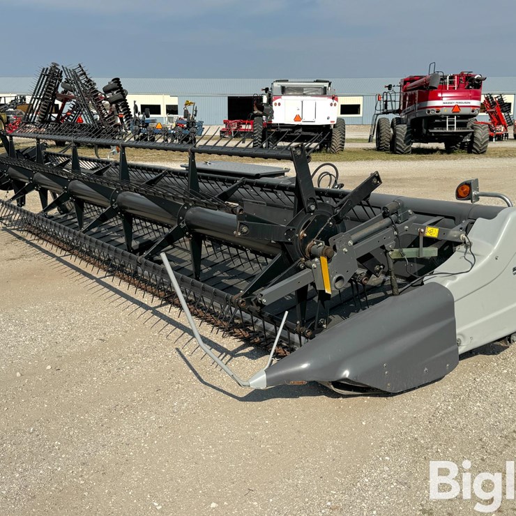 2013 GLEANER 9250