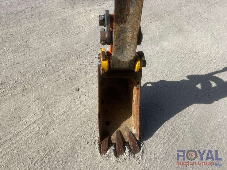 deere-30g-image-5