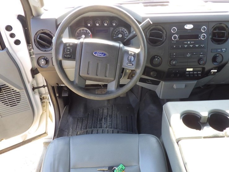 2015-ford-f350-image-8