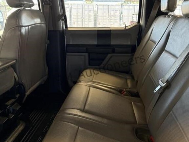 2018-ford-f250-image-24