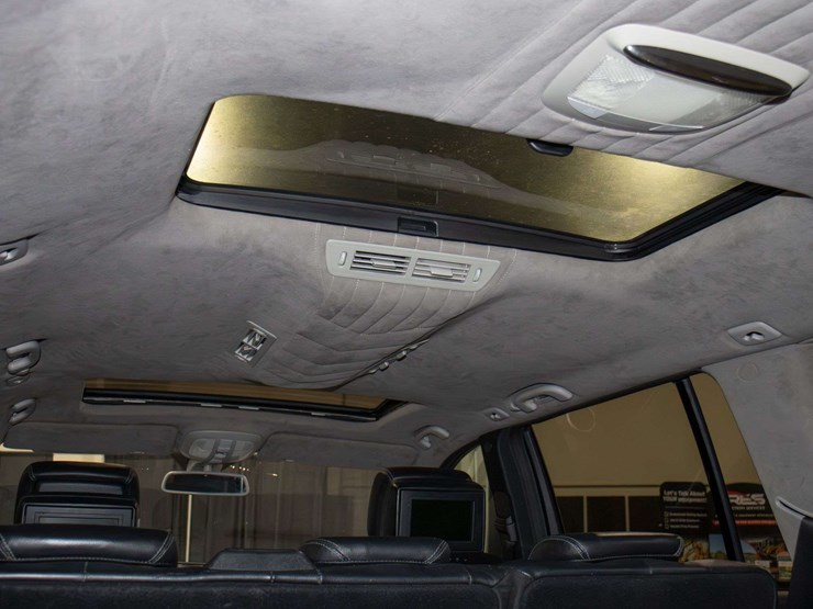 2008-mercedes-benz-gl-550-amg-suv-image-25