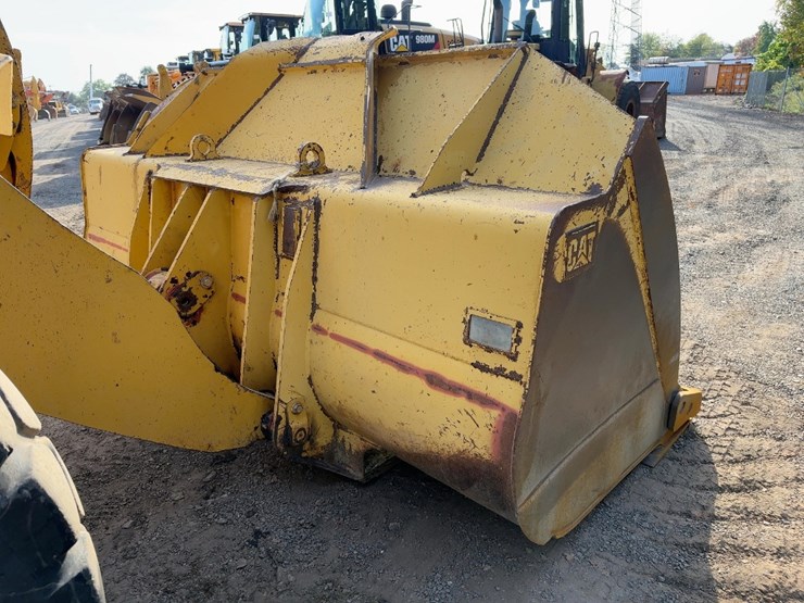 2012-caterpillar-972k-image-11