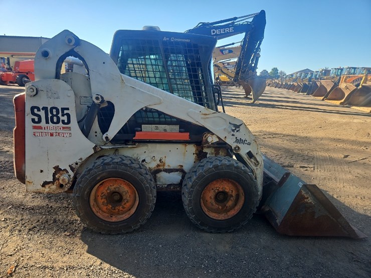 2005-bobcat-s185-image-6
