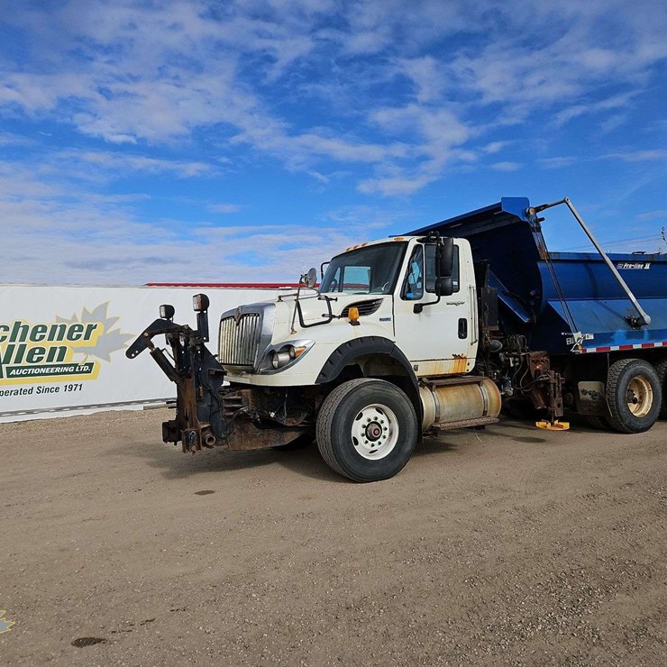 2012 INTERNATIONAL WORKSTAR 7600