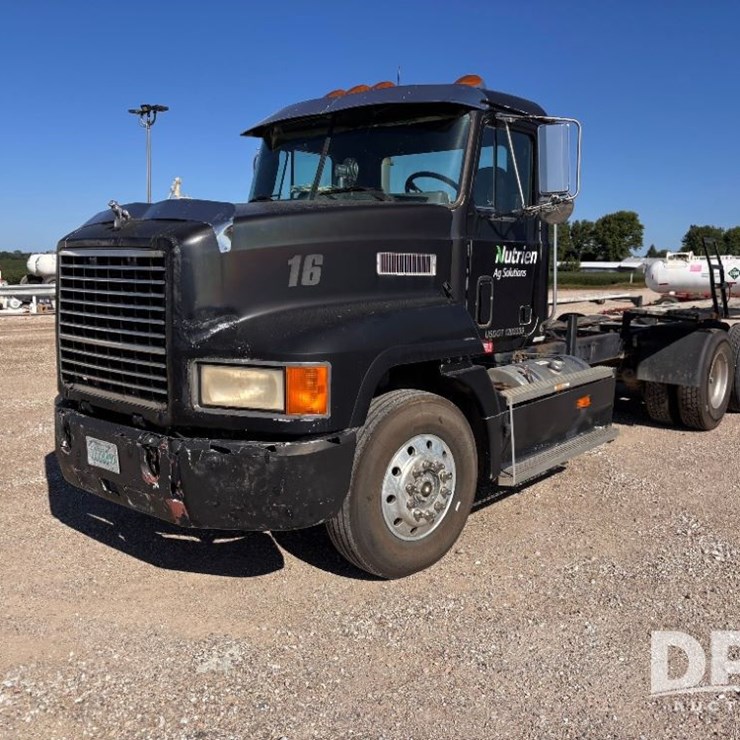 1994 MACK CH613