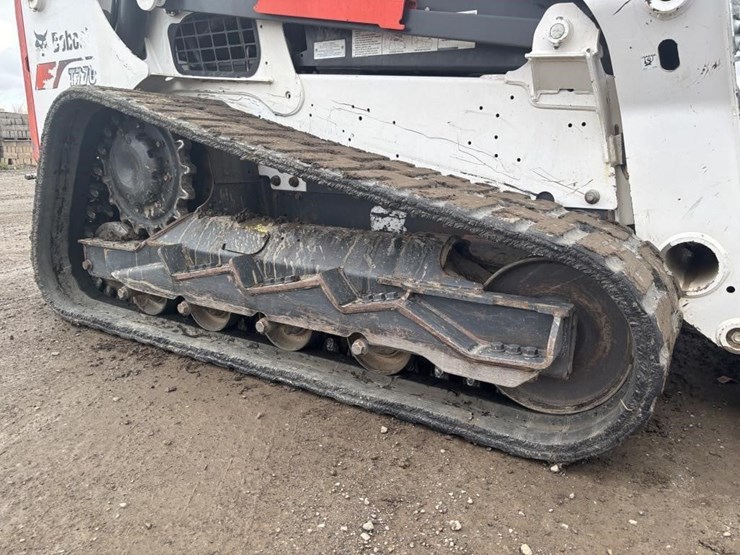 2021-bobcat-t770-image-18