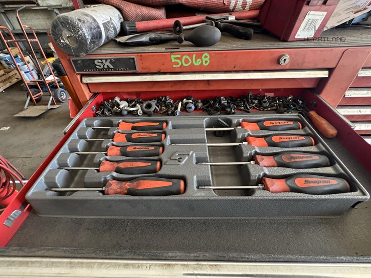 matco-rolling-tool-box-w/sktools-top-chest--fully-matco-rolling-tool-box-w/sktools-top-chest--fully-image-15
