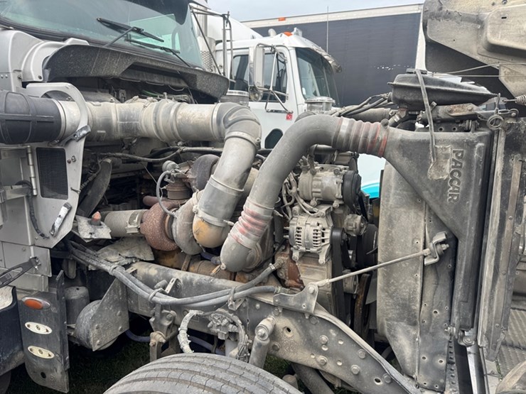 2007-kenworth-w900-image-9