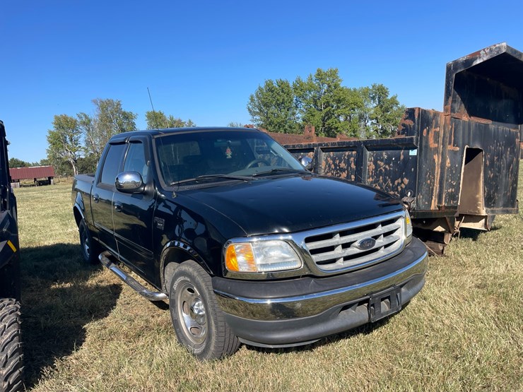 2001-ford-f150-xlt-image-2