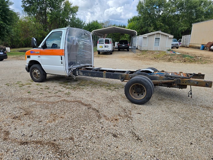 2006-ford-e450-image-8