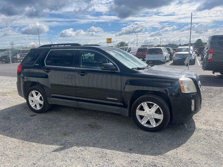 gmc-terrain-sle-image-4
