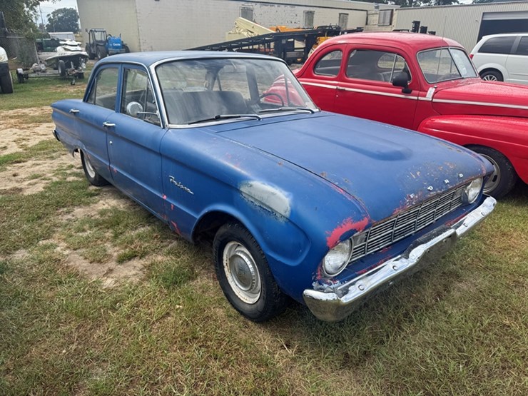 1960-ford-falcon-4-door-sedan,-inline-6-cylinder-manual,-transmission,-car-runs-and-drives-ready-for-image-2
