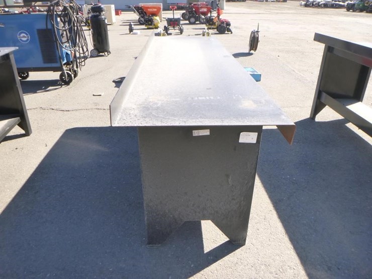 90"-welding-workbench-image-6