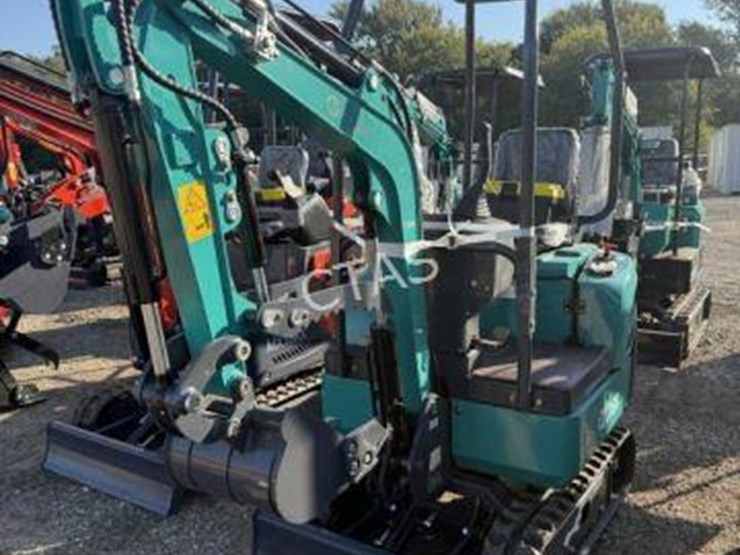 #62-•-mini-excavator---gas---hydraulic-thumb-image-1
