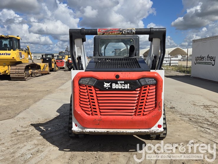 2022-bobcat-t76-image-8