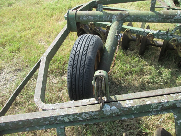 john-deere-10-image-6