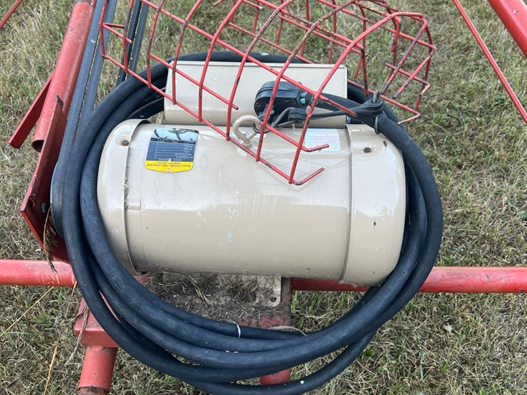 7-x-46-westfield-auger-with-like-new-baldor-220-electric-motor-image-5