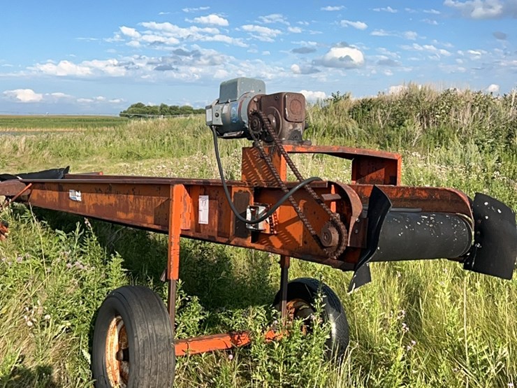 24’-potatoe-conveyor-image-1