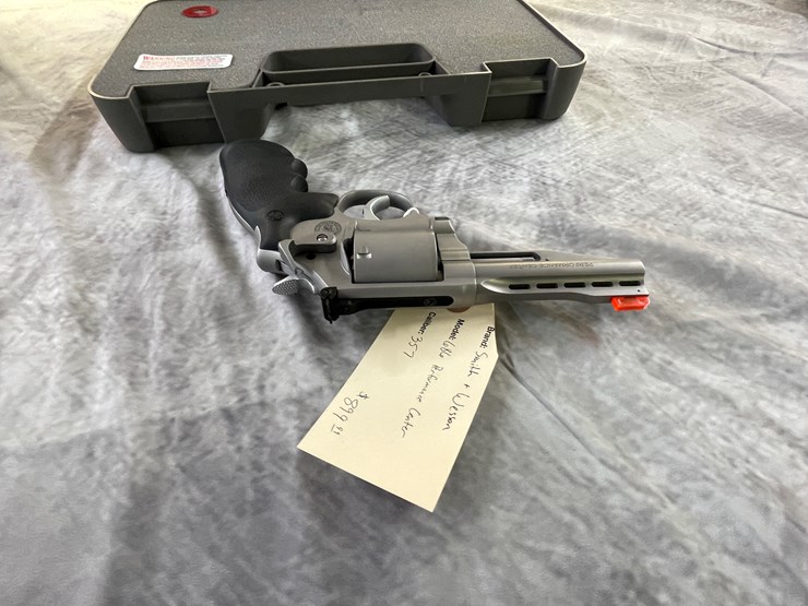 #4033-•-smith-&-wesson-686-performance-center,-sn:-dzc0357-image-5