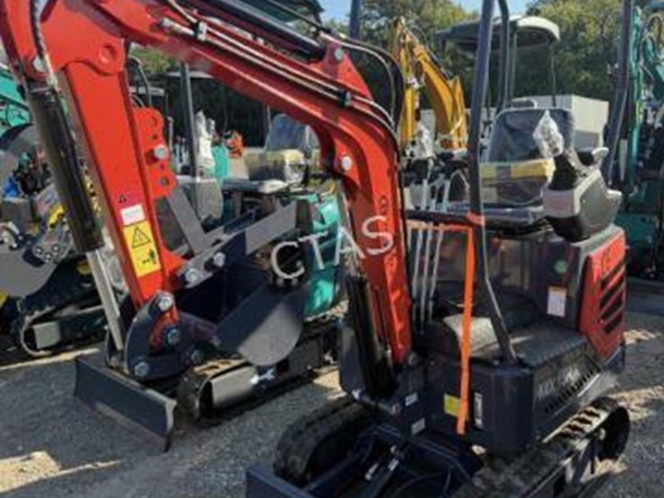 #84-•-mini-excavator---gas---model:-mx15rx-image-1