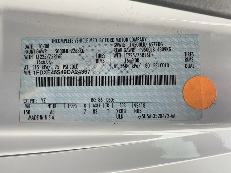 2009-ford-e450-image-31