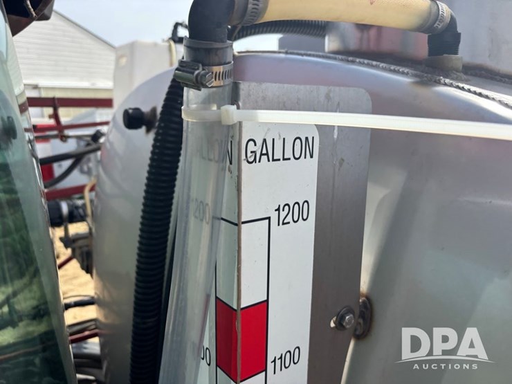 2011-case-ih-4420-sprayer-(dr12305-unit-472)-image-44