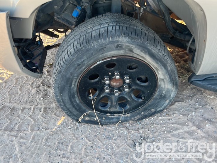 2009-chevrolet-tahoe-image-9