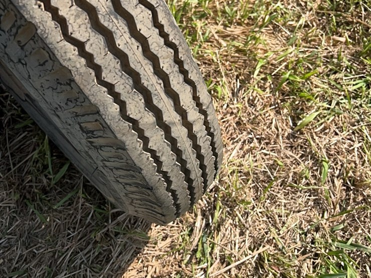 one-brand-new-6.00/14-bias-ply-light-truck-tire-mounted-on-rim-image-10