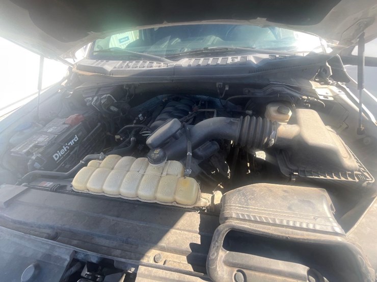 2018-ford-f150-xlt-image-11