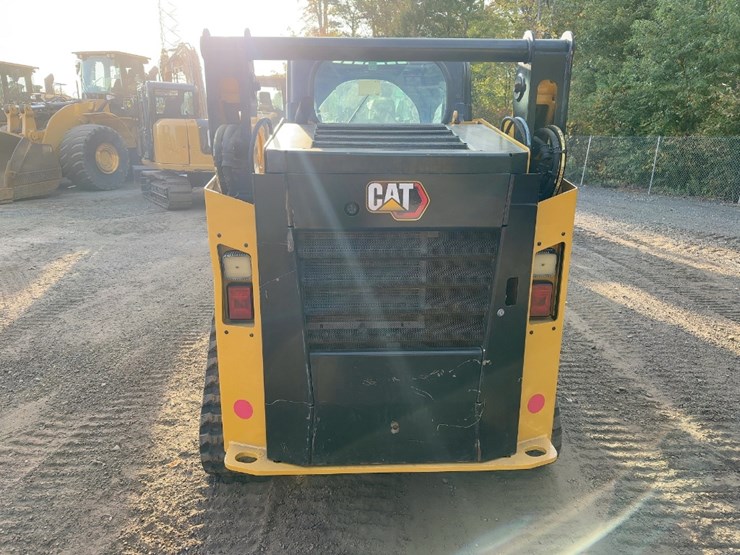 2021-caterpillar-259d3-image-4